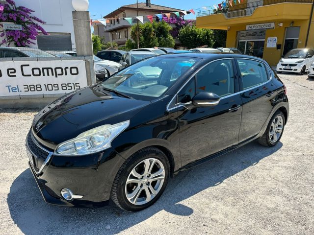 PEUGEOT 208 usata, con ABS
