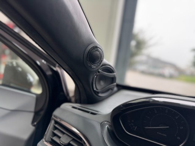 PEUGEOT 208 usata, con Sistema di navigazione