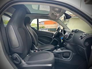 SMART ForTwo usata, con Bluetooth