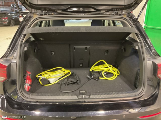 VOLKSWAGEN Golf usata, con Alzacristalli elettrici