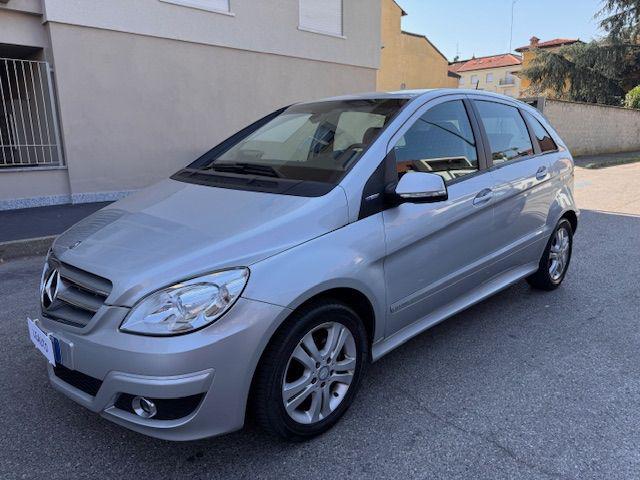 MERCEDES-BENZ B 180 usata, con Controllo trazione