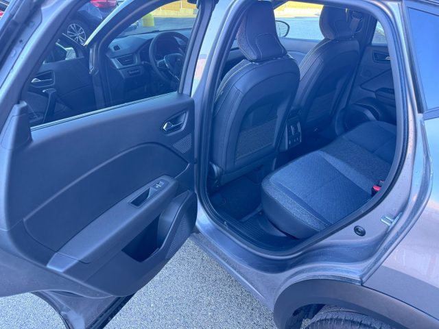 RENAULT Captur usata, con Luci diurne LED