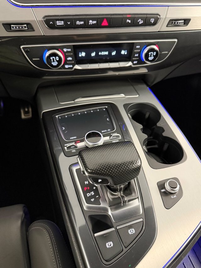AUDI Q7 usata, con Controllo trazione