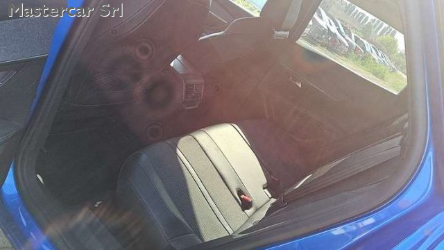 PEUGEOT 3008 usata, con Boardcomputer