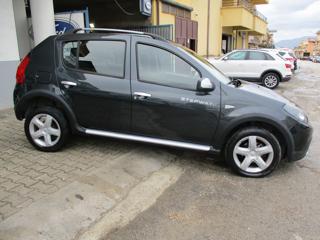 DACIA Sandero usata, con Airbag Passeggero
