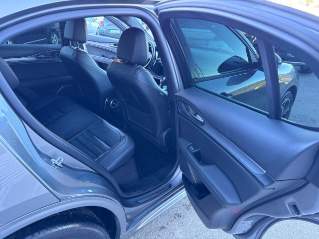 ALFA ROMEO Stelvio usata, con Sedili riscaldati