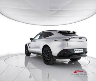 ASTON MARTIN DBX usata 3