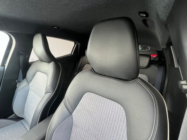 RENAULT Clio usata, con USB