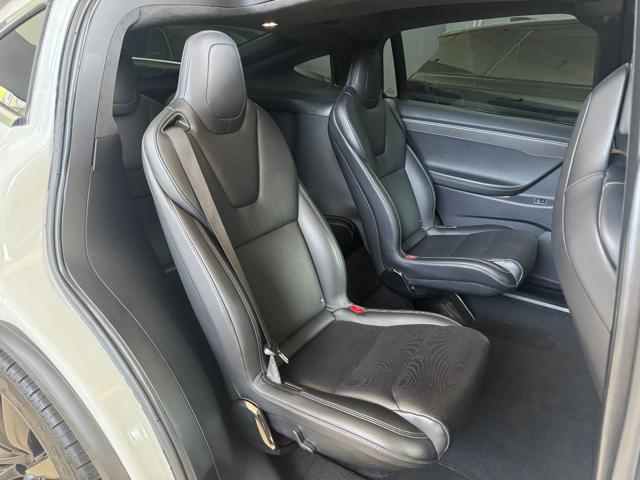 TESLA Model X usata, con Boardcomputer