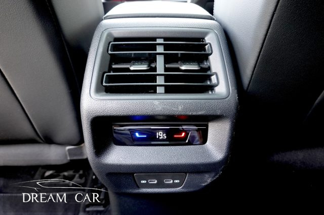 VOLKSWAGEN Tiguan usata, con Fendinebbia