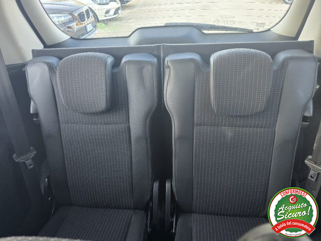 RENAULT Grand Scenic usata, con Climatizzatore