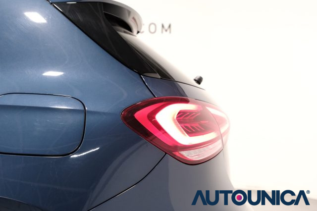 MERCEDES-BENZ A 180 usata, con Riconoscimento dei segnali stradali