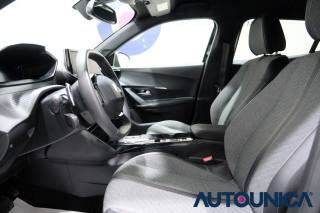 PEUGEOT 2008 usata, con Touch screen