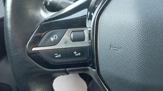 PEUGEOT 2008 usata, con Bluetooth