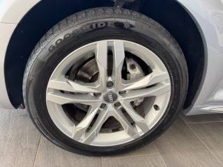 AUDI A4 allroad usata, con Sensori di parcheggio anteriori