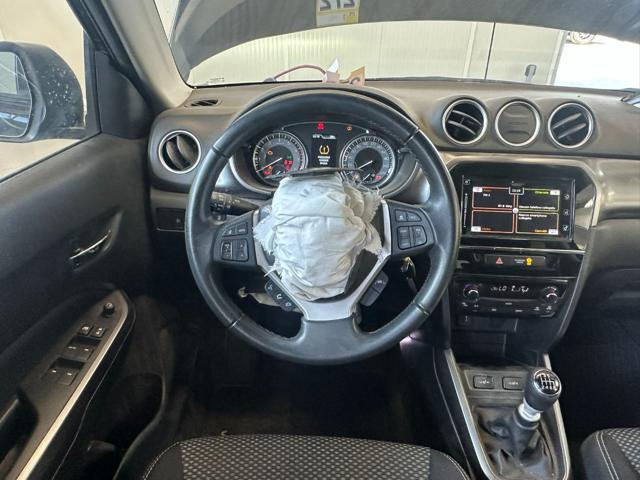 SUZUKI Vitara usata, con Bluetooth