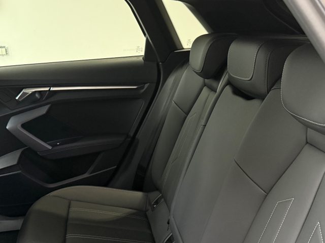 AUDI A3 usata, con Sensori di parcheggio anteriori