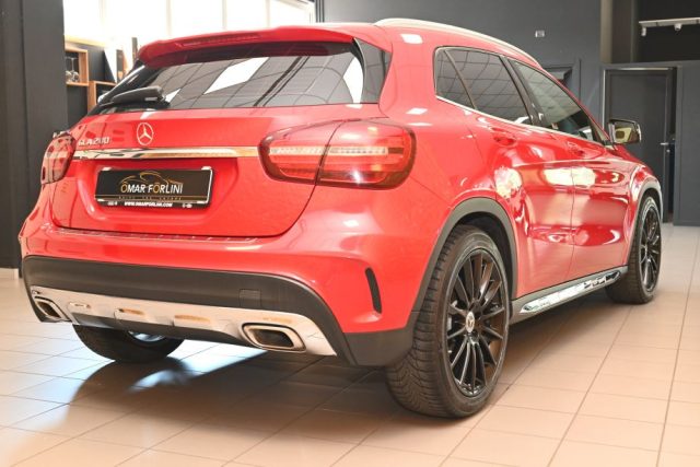 MERCEDES-BENZ GLA 200 usata 75