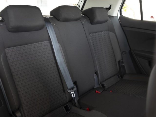 VOLKSWAGEN T-Cross usata 21