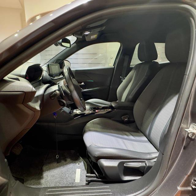 PEUGEOT 2008 usata, con Autoradio