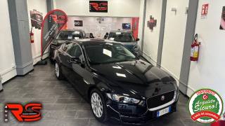 JAGUAR XE usata, con Vivavoce