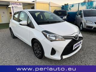 TOYOTA Yaris usata, con Airbag