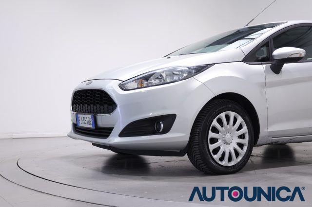 FORD Fiesta usata, con ESP