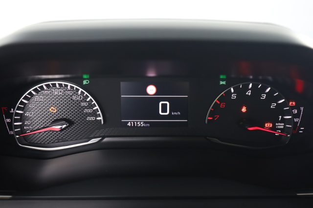 PEUGEOT 2008 usata 6