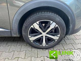 PEUGEOT 3008 usata, con Touch screen