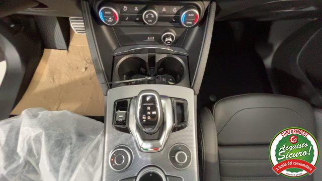 ALFA ROMEO Stelvio usata, con Chiusura centralizzata