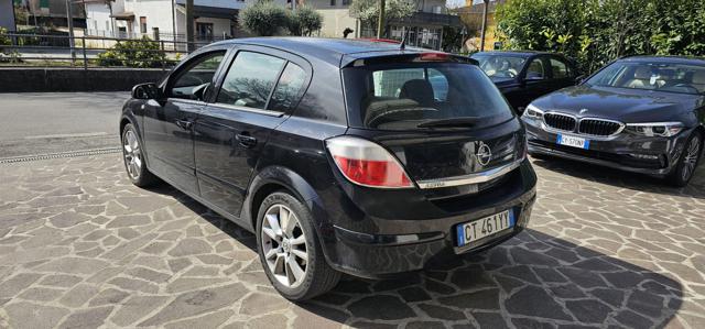 OPEL Astra usata, con Airbag