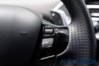 PEUGEOT 308 usata, con Fari LED