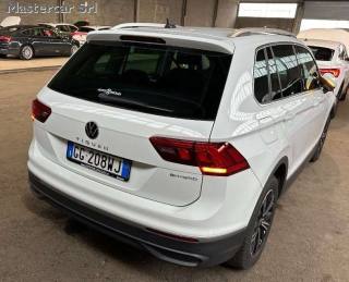 VOLKSWAGEN Tiguan usata, con Airbag Passeggero