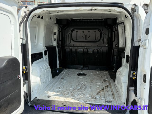 FIAT Doblo usata, con Touch screen