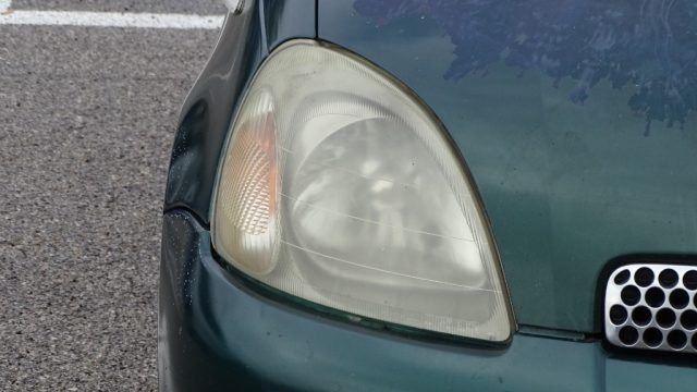 TOYOTA Yaris usata 24
