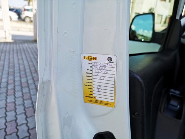 FIAT Doblo usata, con Sensori di parcheggio posteriori