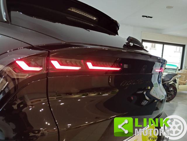 ALFA ROMEO Junior usata, con Portellone posteriore elettrico