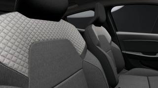 RENAULT Clio usata, con Autoradio