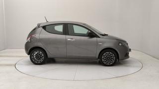 LANCIA Ypsilon usata, con Autoradio