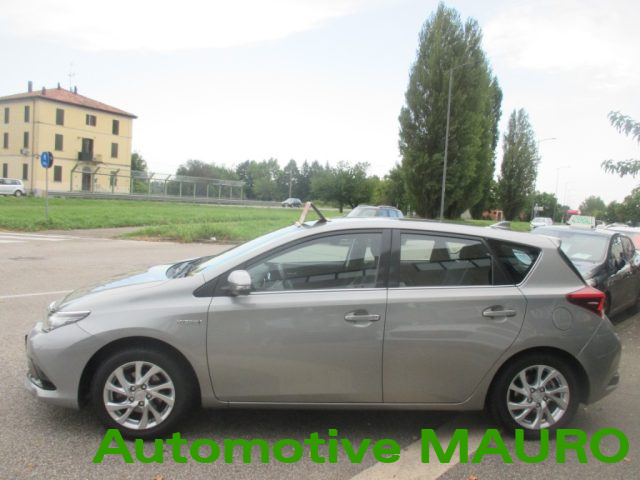 TOYOTA Auris usata, con Airbag laterali