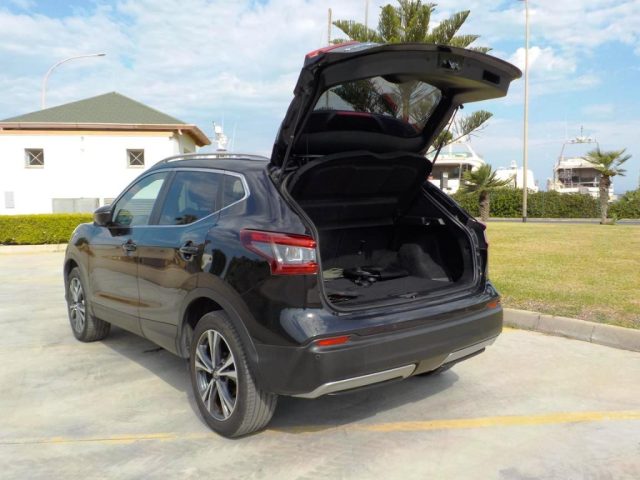 NISSAN Qashqai usata, con Fendinebbia
