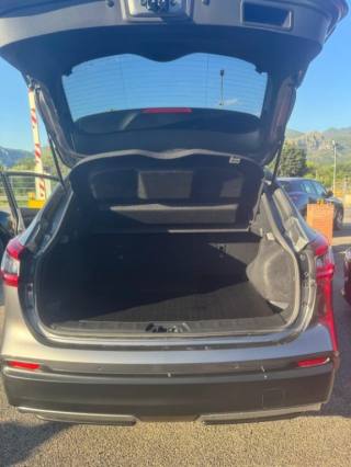 NISSAN Qashqai usata, con Sensori di parcheggio posteriori
