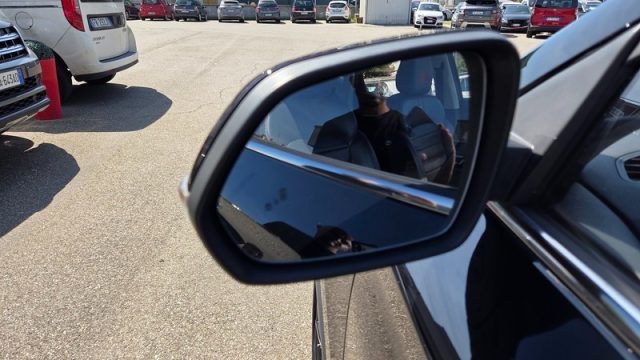 MG ZS usata, con Chiusura centralizzata