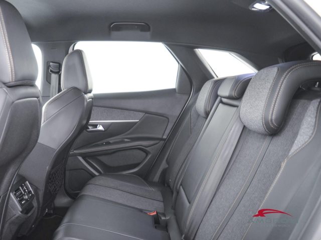 PEUGEOT 3008 usata 9