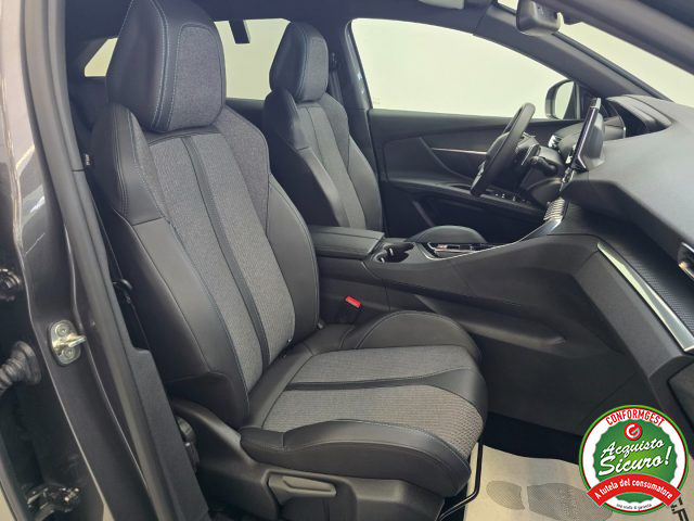 PEUGEOT 3008 usata, con Touch screen