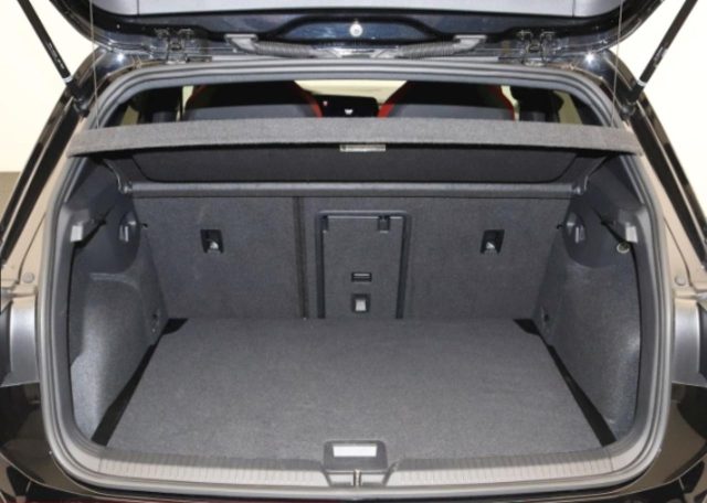 VOLKSWAGEN Golf GTI usata, con Climatizzatore