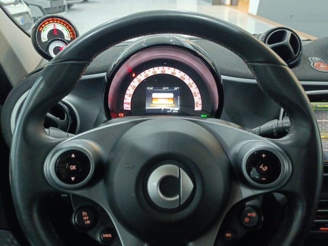 SMART ForFour usata, con Specchietti laterali elettrici