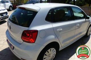 VOLKSWAGEN Polo usata 32