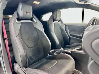 TOYOTA Yaris usata, con Servosterzo