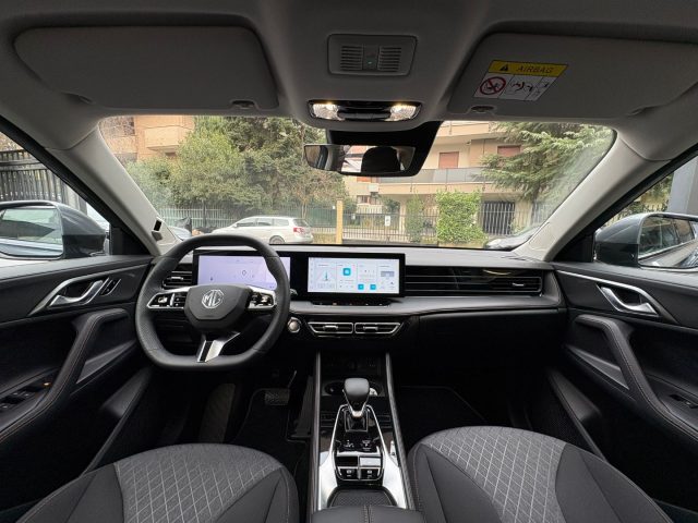 MG HS usata, con Autoradio